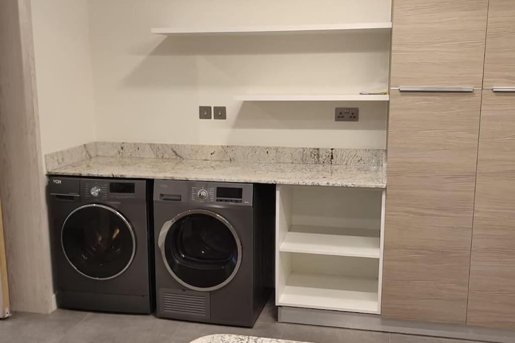 Apartament Capital M By Bednbeyond Dehali Line, Westlands Nairobi, Kenya